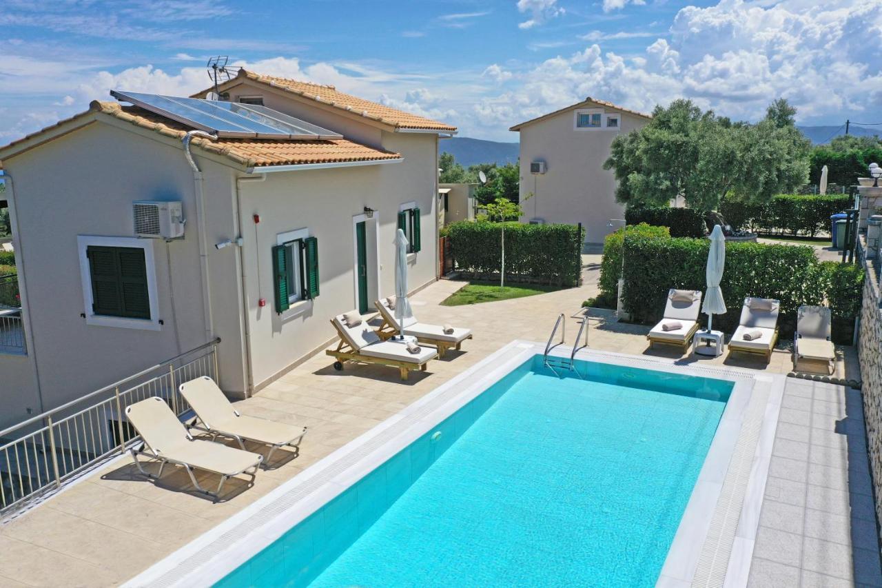 Lefkogea Villas & Apartments Tsoukaladhes Luaran gambar