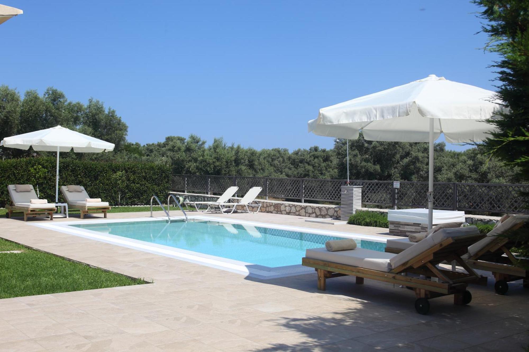 Lefkogea Villas & Apartments Tsoukaladhes Luaran gambar