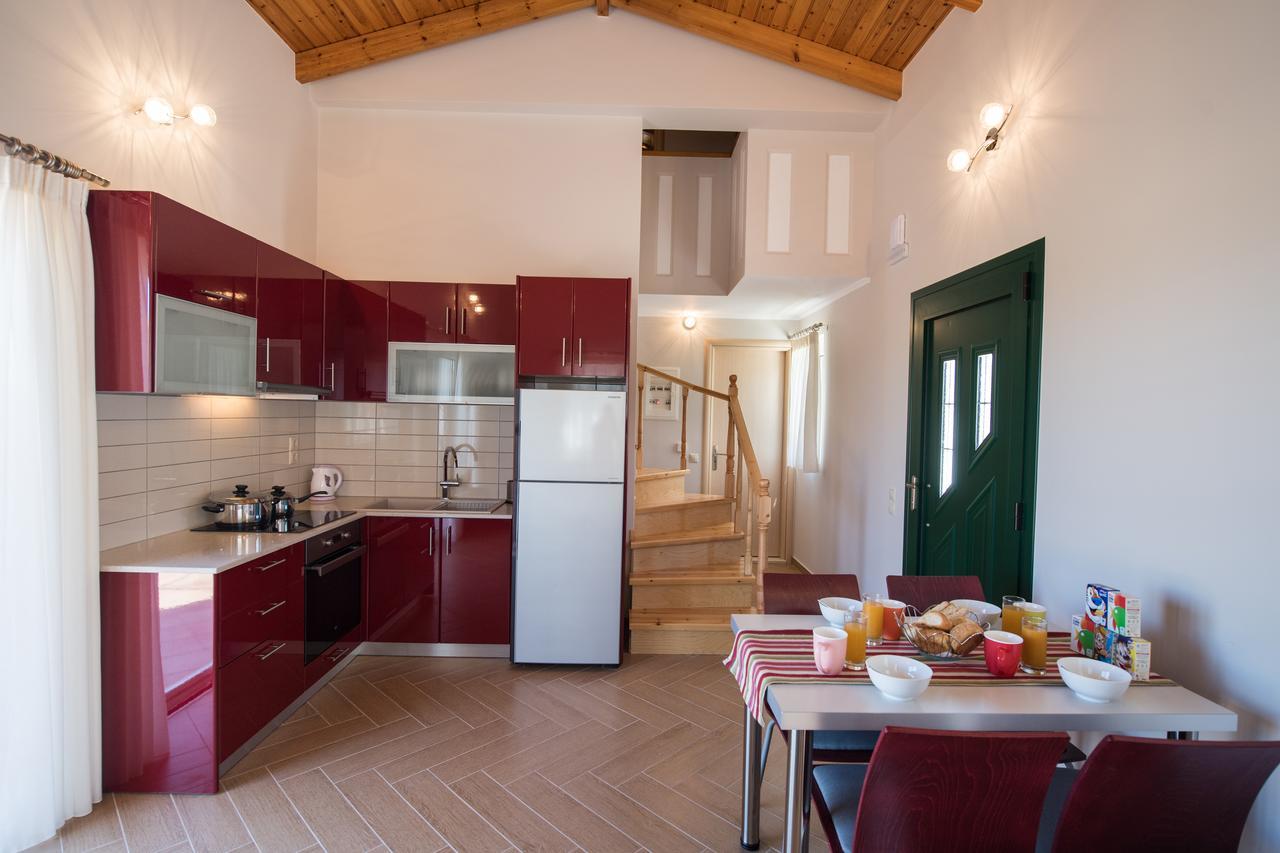 Lefkogea Villas & Apartments Tsoukaladhes Luaran gambar